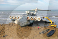 NEWS - Das "kaspische Seemonster": Russisches Flugboot Ekranoplan wird in Derbent ausgestellt