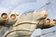 NEWS - Das "kaspische Seemonster": Russisches Flugboot Ekranoplan wird in Derbent ausgestellt
