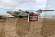 NEWS - Das "kaspische Seemonster": Russisches Flugboot Ekranoplan wird in Derbent ausgestellt