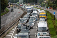 Heavy traffic on the roads as the Govenemnt urges workers to return to work. 