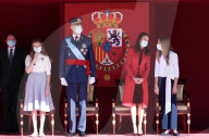 ROYALS - Spanische Royals bei der Militärparade zum Nationalfeiertag im Königspalast in Madrid