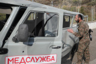 NEWS - Bergkarabach-Konflikt: Martakert nach Bombardierung 