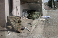 NEWS - Bergkarabach-Konflikt: Martakert nach Bombardierung 