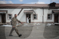 NEWS - Bergkarabach-Konflikt: Martakert nach Bombardierung 