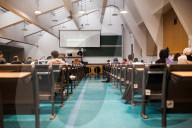 NEWS - Coronavirus: Alltag der Studenten an der Sorbonne Universität