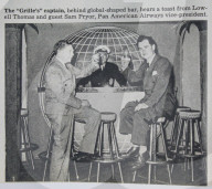 FEATURE -  Kugelfšrmige Bar aus der Yacht von Adolf Hitler wird versteigert