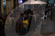 Soho crowds London lockdown