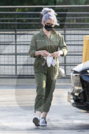 PREMIUM EXCLUSIVE Kelly Osbourne Is Feeling Fierce In Her Green Jumpsuit During Errand Run
