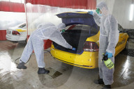 NEWS - Coronavirus: Russland: Desinfektion von Taxis in Moskau