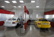 NEWS - Coronavirus: Russland: Desinfektion von Taxis in Moskau
