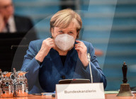 NEWS - Bundeskanzlerin Angela Merkel vor Beginn der wöchentlichen Kabinettsitzung