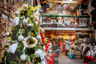 NEWS - Das Weihnachtsdorf im niederländischen Scheveningen hat seine Pforten geöffnet