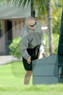 PEOPLE - Sean Connery gestorben: Beim Golfspielen 2014 auf den Bahamas