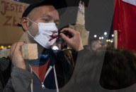 NEWS - Polen:  Anhaltende Proteste gegen neues strenges Abtreibungsgesetz