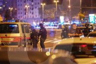 NEWS - Terrorangriff in Wien: Polizei auf den Strassen in der Innenstadt
