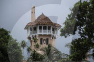 NEWS - USA Wahlen: Die Nachbarschaft bei Trumps Mar-a-Lago in Florida