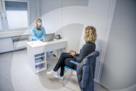 NEWS - Coronavirus: Hausarztbesuch mit Corona-Beschwerden