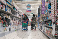 NEWS - Coronavirus: Schliessung von Non-Food-Abteilungen in Supermärkten in Frankreich