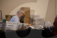 NEWS - USA Wahlen: Stimmenauszählung in Fulton County, Atlanta, Georgia