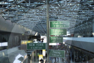 NEWS - ye, Bye Tegel: Der Flugbetrieb am Flughafen Berlin-Tegel wird eingestellt