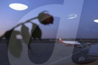 NEWS - ye, Bye Tegel: Der Flugbetrieb am Flughafen Berlin-Tegel wird eingestellt