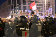 NEWS - Querdenker-Demonstration in Leipzig 