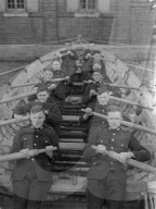 Mono Negative