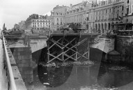 Mono Negative