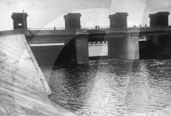 Mono Negative