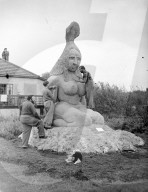 Mono Negative