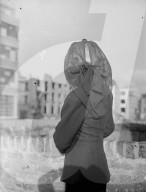 Mono Negative