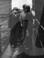 Mono Negative
