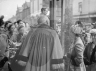 Mono Negative