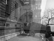 Mono Negative