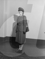 Mono Negative