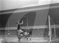Mono Negative