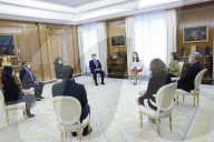 Letizia bei zwei Audienzen im Zarzuela-Palast in Madrid