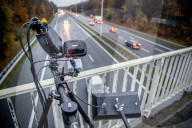 NEWS - Holland: Neue Kameras melden der Bussgeldstelle sofort Verstšsse bei der Handynutzung im Auto