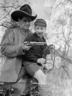 Mono Negative