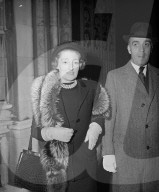 Mono Negative
