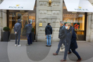 Christmas shopping time during Covid-19 pandemic - Zurich