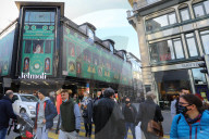 Christmas shopping time during Covid-19 pandemic - Zurich