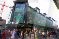 Christmas shopping time during Covid-19 pandemic - Zurich