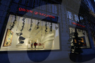 Christmas shopping time during Covid-19 pandemic - Zurich
