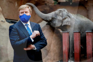 ROYALS - Kšnig Willem Alexander stattet dem Zoo Blijdorp in Rotterdam einen Besuch ab