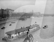 Mono Negative