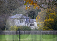 ROYALS -  Ein Umzugswagen fährt zum Frogmore Cottage, wo Prinzessin Eugenie gerade eingezogen ist 