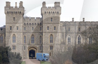 ROYALS -  Ein Umzugswagen fährt zum Frogmore Cottage, wo Prinzessin Eugenie gerade eingezogen ist 