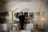 One Caravaggio coming right up! Adam Lowe, the art world's master faker. From the tomb of Tutankhamun to Raphael’s Sistine masterpieces, Adam Lowe makes perfect copies for governments and galleries the world over. But he’s not a forger – he’s a lib
