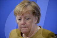 NEWS - Bundeskanzlerin Merkel nach Videokonferenz mit BundeslŠndern